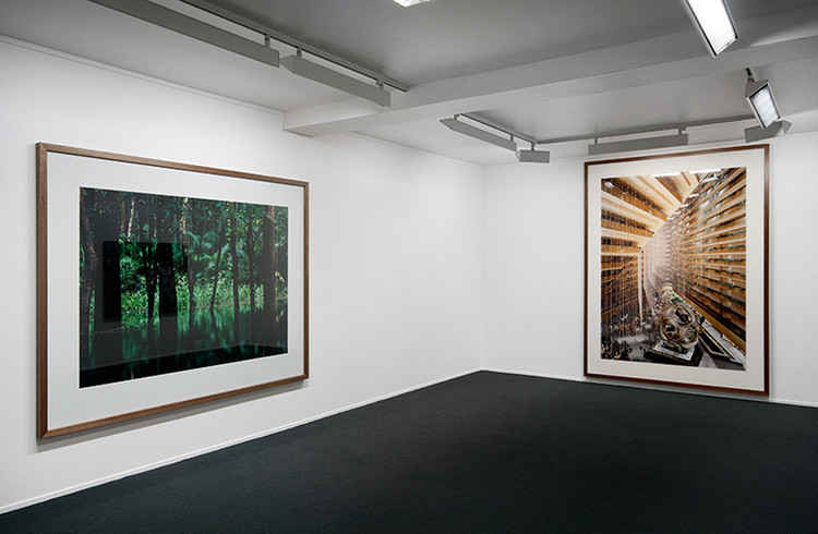 Photo Show 2010, Installation view